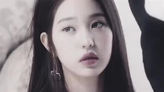 الان که دیانا اونی رفته بقیش کپشن