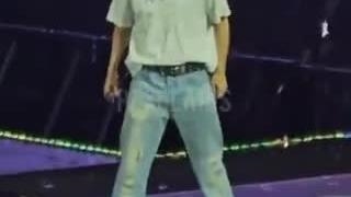 اصرار داره کیوت نیست ولی ...