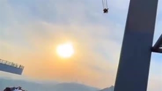 جرعت داری سوارش بشی؟بچه ها من دارم میرم بیرون. فردا میام جواب های شما خوشگلا رو میدم بعدا میبینمتون خدافظ