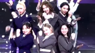 چطور واقعا؟دومی و سومی رو نیستم