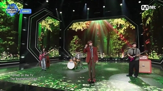 اجرای UMBRELLA از JUNHEE عضو A.C.E