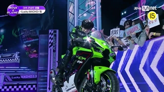 اجرای Lucky MACHO _ مرحله دبیو کانسپت بتل _ بویز ۲ پلنت