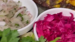 ببینید دوباره آقای کباب په کرده 