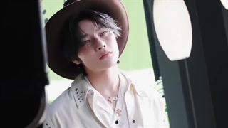 پشت صحنه موزیک ویدیو BLEEP از استری کیدز+زیرنویس فارسی آنلاین