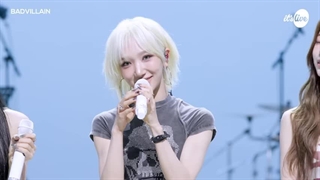 اجرای زنده اهنگ thriller از گروه بدویلن در it's live