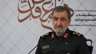 دکتر محسن رضایی: ایران سرزمین گنج و شمشیر است