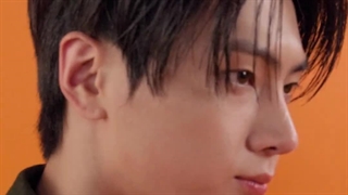 لازمه بگم به کفشای لیدری دقت کنید؟:خنده: