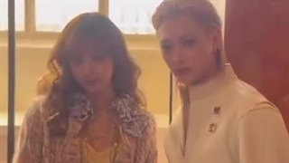 لیسا و فلیکس در فشن شو لویی ویتون در پاریس (عاشق مومنتای بلک پینک و پسرا ام )