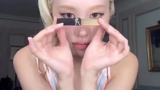 منتشر شده از رزی برای ysl beauty