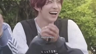 قـشــنگـترین‌خنده‌ایـےڪه‌حالـمو‌خـ‌وب‌میکنه!ღ彡