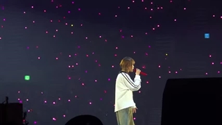 اجرای آیو کنسرت 《HEREH 》flu by iu