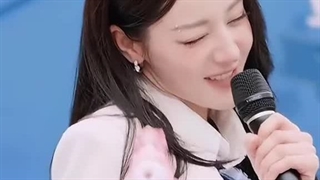 دیلیربا ملکه فرش قرمز چین ... حقیقت ۳ .. چقدر خوشگلیییی