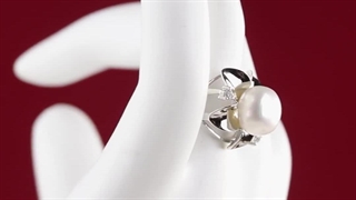 انگشتر مروارید بنفشه