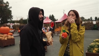 ولاگ یه روز عجیب پاییزی با کومان!!!