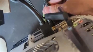 کامپیوتر گیمینگ در گالن پلاستیکی