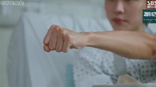 قسمت11سریال با من ازدواج میکنی بازیرنویس فارسی قسمت11داخل سایت موجوده لینک داخل توضیحات برای دیدن توضیحات روی همین متن کلیک کنید