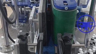 دستگاه لیبل زن ظروف گرد شیشه ای