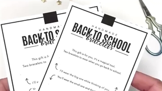 چاپ کارت بسته بندی دستبند با طراحی اختصاصی | سفارش تولید کارت بسته بندی زیورآلات