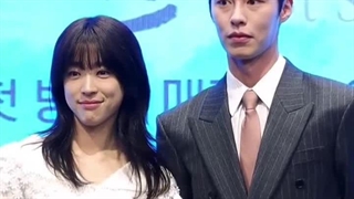 جی ووک♡زوج قشنگمون کنفرانس خبری دیروز برگزار شده حضور بازیگران سریال آخرین تابستان/تابستان گذشته (پخش 10 آبان)