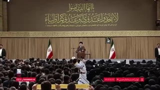 Оятуллоҳ Хоманаӣ: “Тасхири сафорати Омрико рӯзи ифтихор ва пирӯзии миллати Эрон буд”