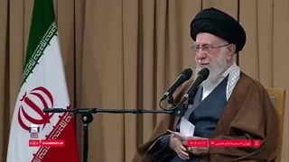 Оятуллоҳ Хоманаӣ: “Бархе таърихро воруна менависанд”