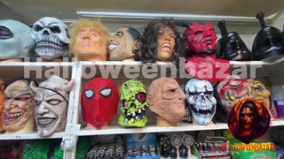 انبار محصولات فروشگاه هالووین بازار