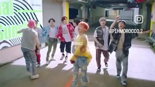 هرگروهی برای یکی نجات دهنده بوده! =))