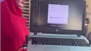 جشن آغاز سال تحصیلی دبستان دخترانه دولتی فرشتگان با مجریگری استاد رزیتا دغلاوی نژاد ویولن نوازی دانش آموز ممتاز مدرسه