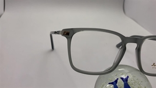 عینک طبی JUST ONE مدل CH7807