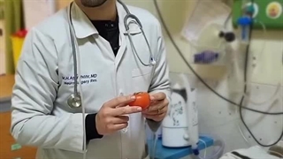 هشدار درباره مصرف بی‌رویه خرمالو؛ حادثه‌ای که به کما ختم شد