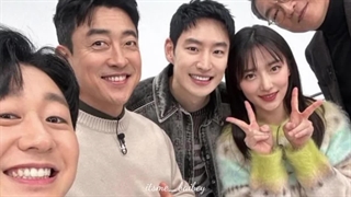 امشب اکیپ خفن دارن میان♡(راننده تاکسی)