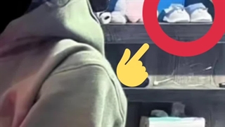 جوری که نیما عاشق بچه هست و اون کفشو نگه داشته (هشدار این ویدیو باعث گریتون میشه)