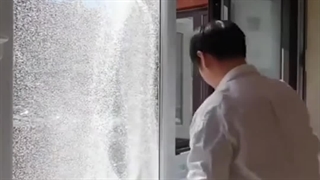 شیشه پاک کن مغناطیسی دو طرفه