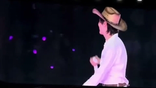 اجرای آهنگ We are bulletproof pt.2 در روز دوم کنسرت بی‌تی‌اس در مکزیک ♡