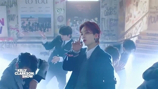 Seventeen _ left & right