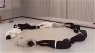 دایان ام بچه ها..عروسی کنسله فعلا دلیل کپ