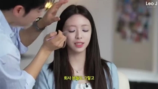 برنامهY2k makeup t با حضور یونا ایتزی با زیرنویس فارسی.