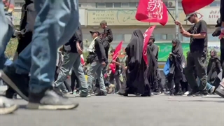 قدم ها...