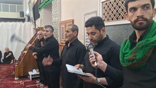 مراسم عزاداری هیئت زنجیرزنی اخی جهان (5)  ـ محرم 1405