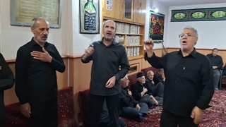 مراسم عزاداری هیئت زنجیرزنی اخی جهان (6)  ـ محرم 1405