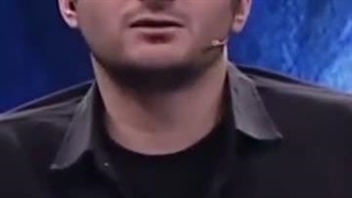 دم مجری برنامه زمانه گرم