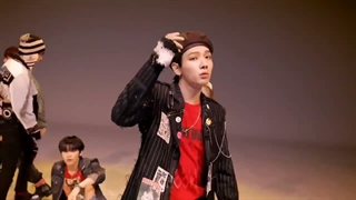 اجرای BUY SOMETIMES از BOYNEXTDOOR در STADIUM CHOOM