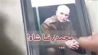 چقدر این بیسواد بود