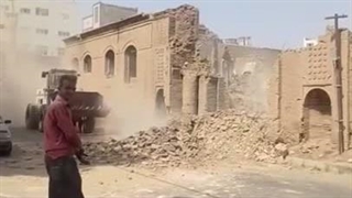 تخریب عجیب یک کاروان‌سرای تاریخی در سبزوار
