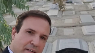 نگهداری از مادر و پدر پیر