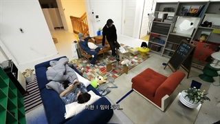 پارت سوم برنامه living under one roof با حضور بوی‌نکست‌دور (BOYNEXTDOOR) با زیرنویس فارسی