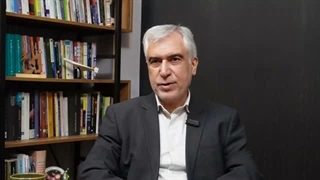 14050627: دستپاچگی شبکه نفوذ و ساعت شمار جنگ در جبهه ها