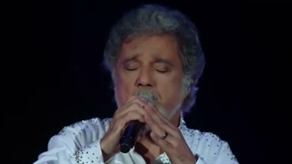 Dariush: Tekyeh Bar Bad (Live) | داریوش: تکیه بر باد - اجرای زنده | Official Video