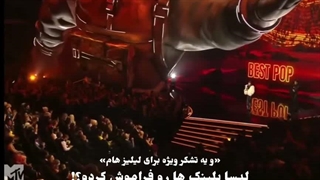 لیسا بلینک ها رو فراموش کرده؟؟ خندهههههه