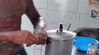 انفجار زودپز